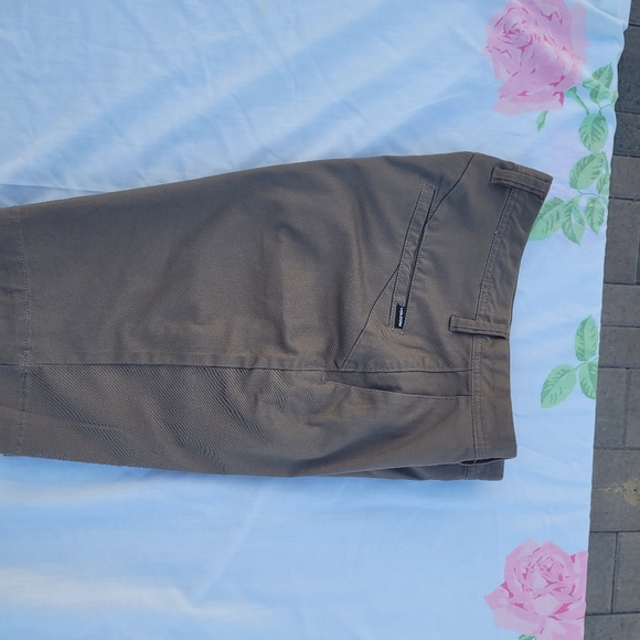 Volcom  short - Picture 6 of 9